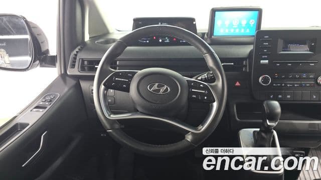Hyundai Staria 2021 — Фото 12/20