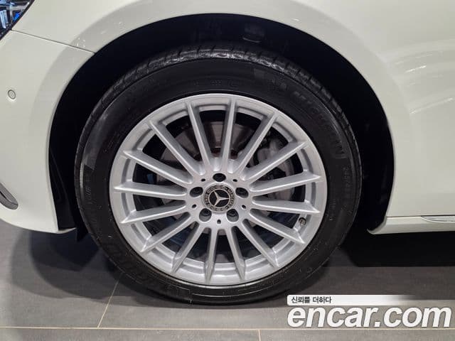 Mercedes-Benz E-Class 2023 — Şəkil 6/20