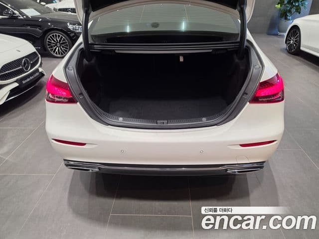 Mercedes-Benz E-Class 2023 — Şəkil 16/20