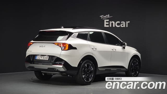 Kia Sportage 2025 — Фото 2/20