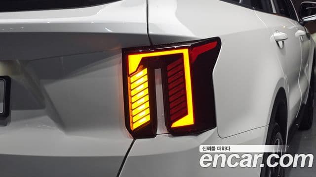 Kia Sorento 2025 — ფოტო 13/32