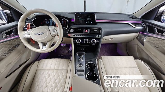 Genesis G70 2019 — Photo 1/20
