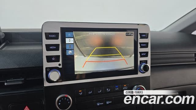 Hyundai Staria 2025 — Фото 14/20