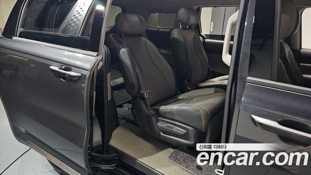 Kia Carnival 2026 — Фото 12/20