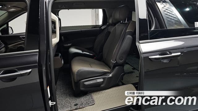 Kia Carnival 2026 — Photo 33/36