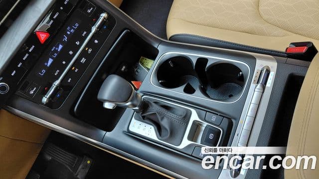 Kia Carnival 2022 — Фото 9/20