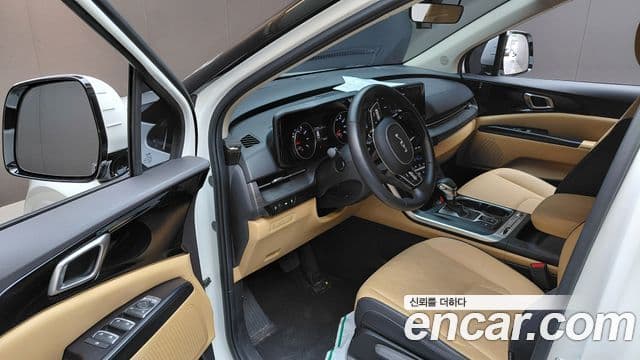 Kia Carnival 2022 — Фото 10/20