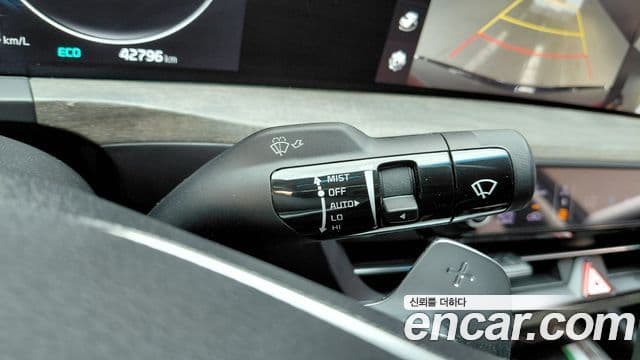 Kia K8 2022 — ფოტო 14/31