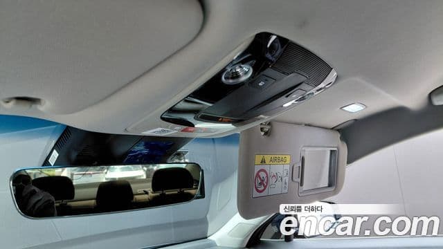 Kia K8 2022 — ფოტო 7/31