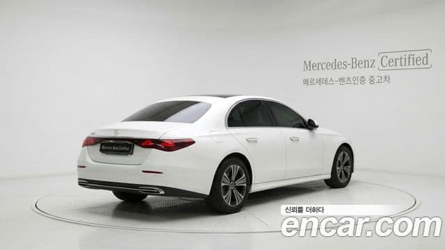 Mercedes-Benz E-Class 2024 — ფოტო 2/12