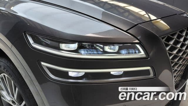 Genesis GV80 2021 — Photo 29/31