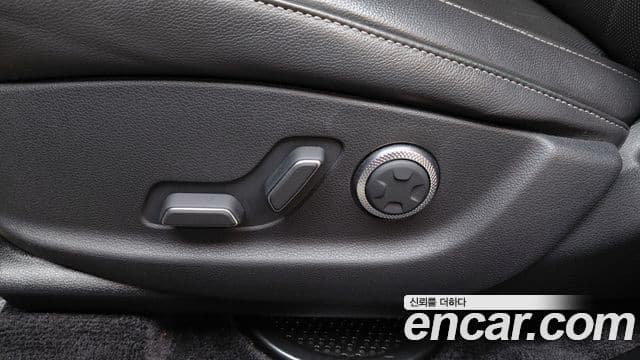 Genesis GV80 2021 — Photo 1/31