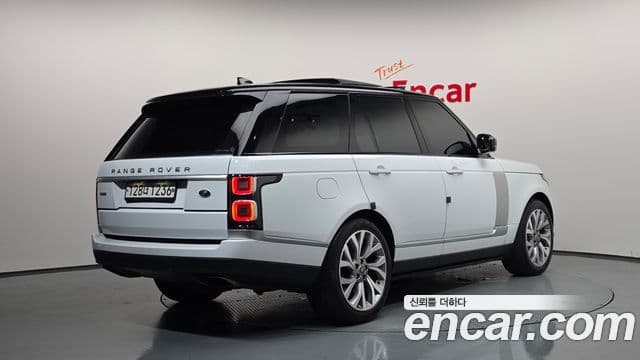 Land Rover Range Rover 2020 — Фото 2/20