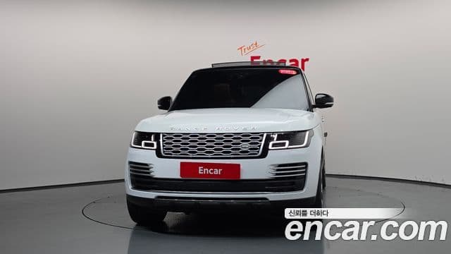 Land Rover Range Rover 2020 — Фото 3/20