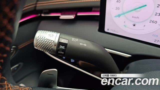 Genesis GV70 2024 — Şəkil 9/34