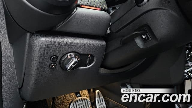 Mini Cooper Electric 2023 — ფოტო 9/30