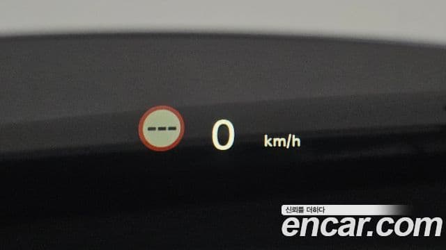 Mini Cooper Electric 2023 — ფოტო 5/30