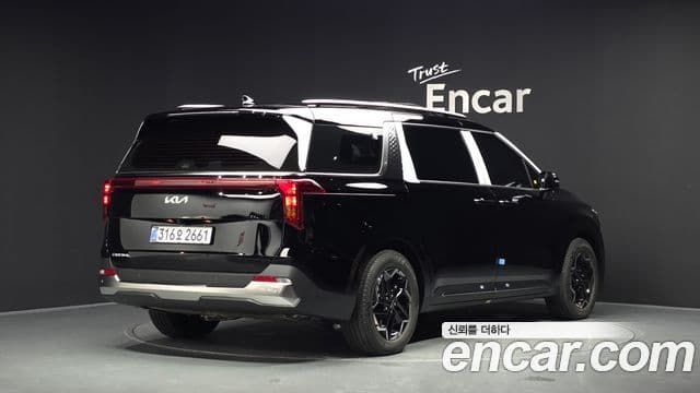 Kia Carnival 2025 — Фото 2/20