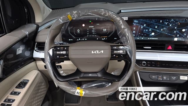 Kia Carnival 2025 — Фото 13/20