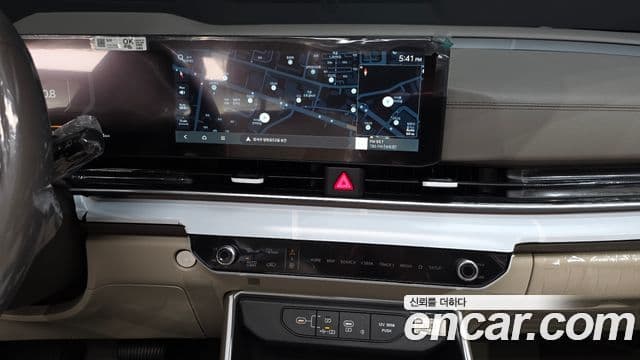 Kia Carnival 2025 — Фото 14/20