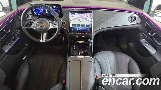 Mercedes-Benz EQE 2022 — ფოტო 22/34