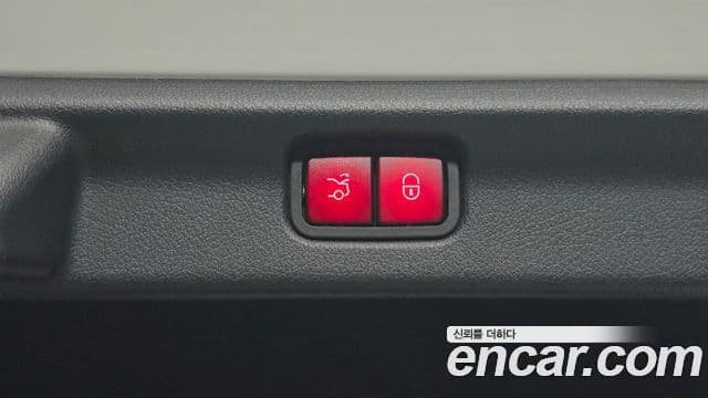 Mercedes-Benz EQE 2022 — ფოტო 9/34