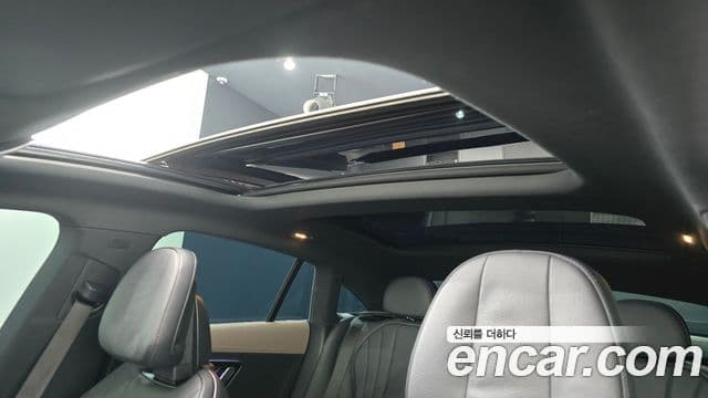 Mercedes-Benz EQE 2022 — ფოტო 3/34