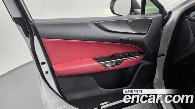 Lexus NX350h 2024 — ფოტო 29/34