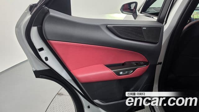 Lexus NX350h 2024 — ფოტო 34/34
