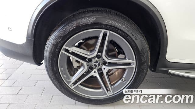 Mercedes-Benz GLC-Class 2021 — ფოტო 5/20