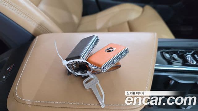 Volvo XC60 2021 — Photo 20/36