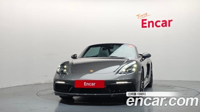 Porsche 718 Boxster 2022 — Фото 3/20