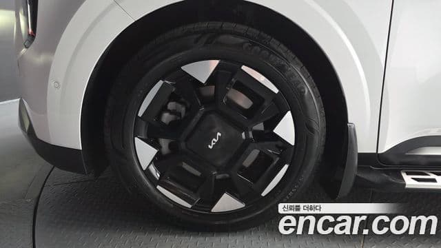Kia Carnival 2025 — Фото 5/20