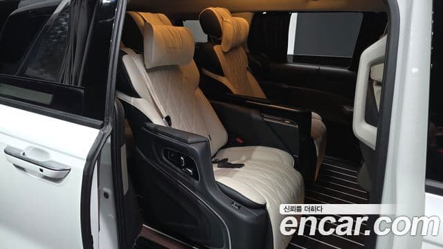Kia Carnival 2025 — Фото 12/20