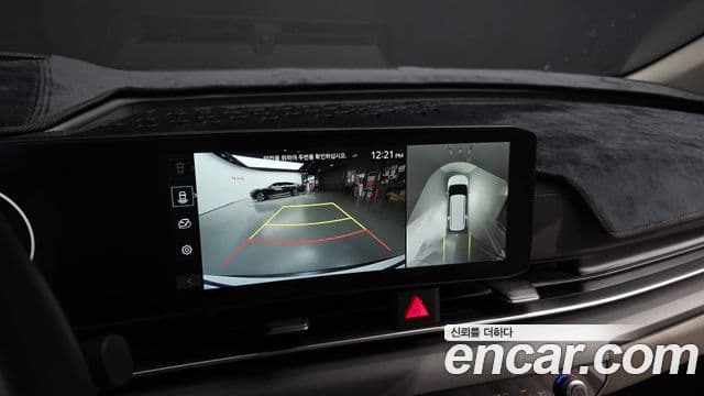 Kia Carnival 2025 — Фото 16/20