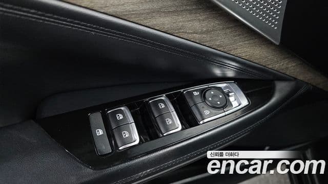 Kia K8 2022 — Photo 6/31