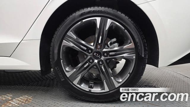 Kia K5 2020 — Photo 20/32