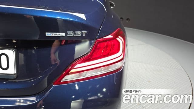 Genesis G70 2019 — Photo 13/33