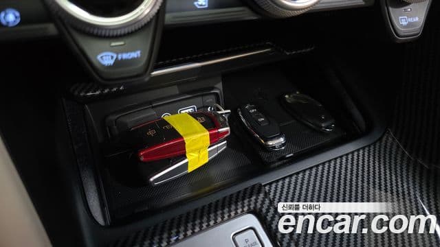 Genesis G70 2019 — Photo 23/33