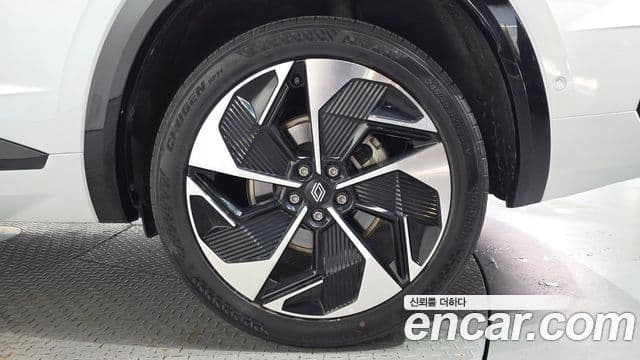 Renault Samsung Grand Koleos 2024 — Şəkil 31/36