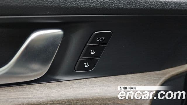 Kia K5 2020 — ფოტო 20/31
