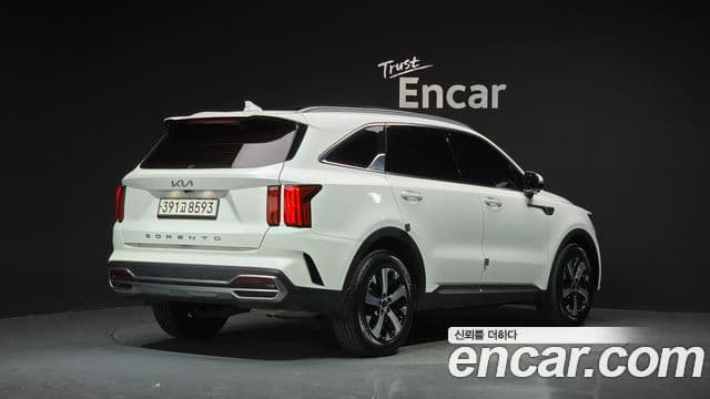 Kia Sorento 2021 — Фото 2/20