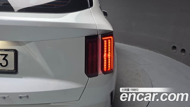 Kia Sorento 2021 — Şəkil 32/33