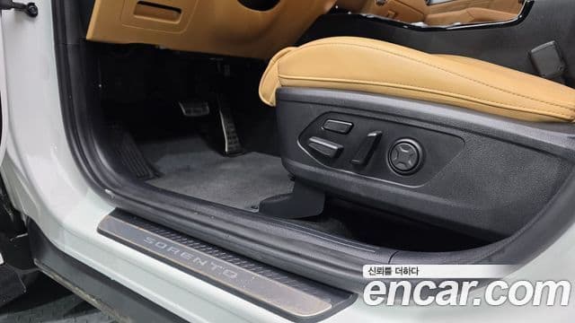 Kia Sorento 2021 — Şəkil 21/33