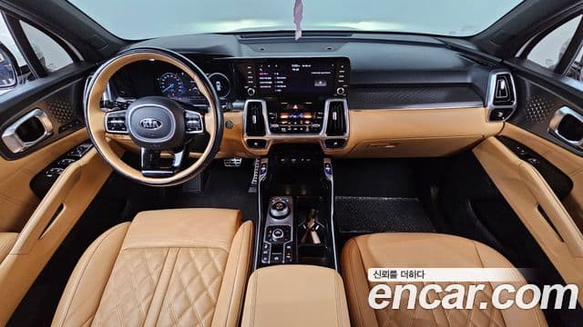Kia Sorento 2021 — Фото 7/20