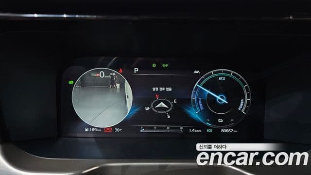 Kia Sorento 2021 — Фото 8/20