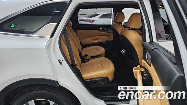 Kia Sorento 2021 — Фото 11/20