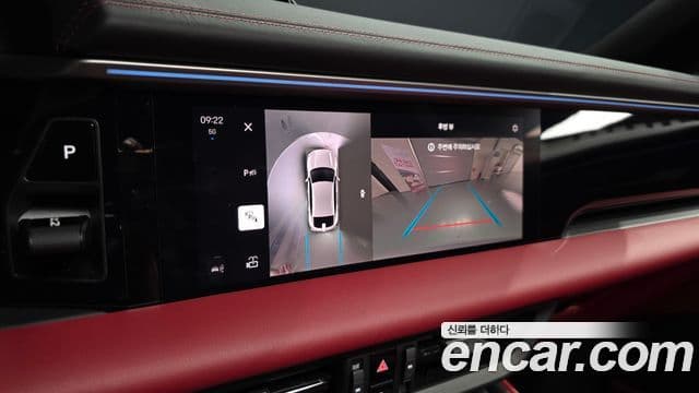 Porsche Macan EV 2025 — Şəkil 9/20