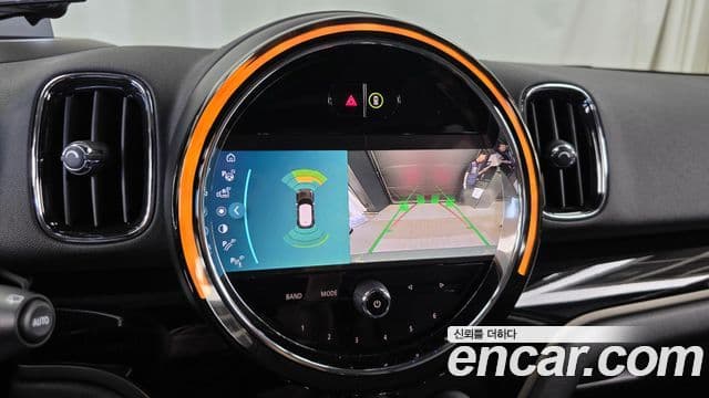 Mini Cooper Countryman 2022 — ფოტო 13/20