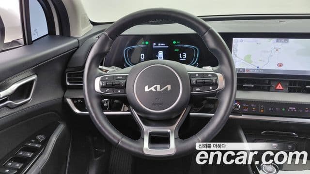 Kia Sportage 2023 — Фото 14/20